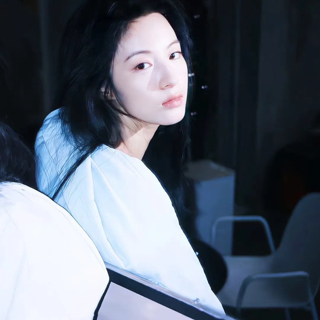 卡美拉万岁